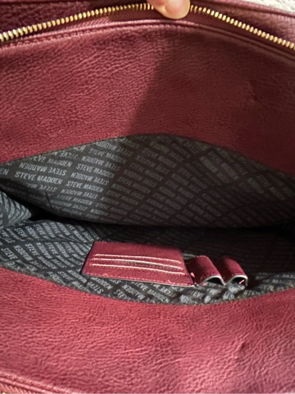 Steve Madden Burgundy Leather Handbag Interior-Excellent Condition